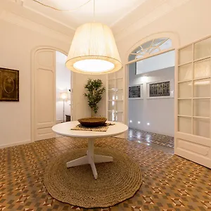 bcn-luxury-apartments.catalonia-hotels.com/