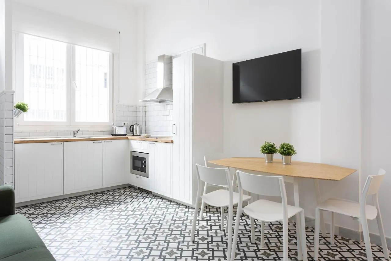 Holidays2Malaga Picasuss Loft New Built Close Huelin Beach And Promenade Spain