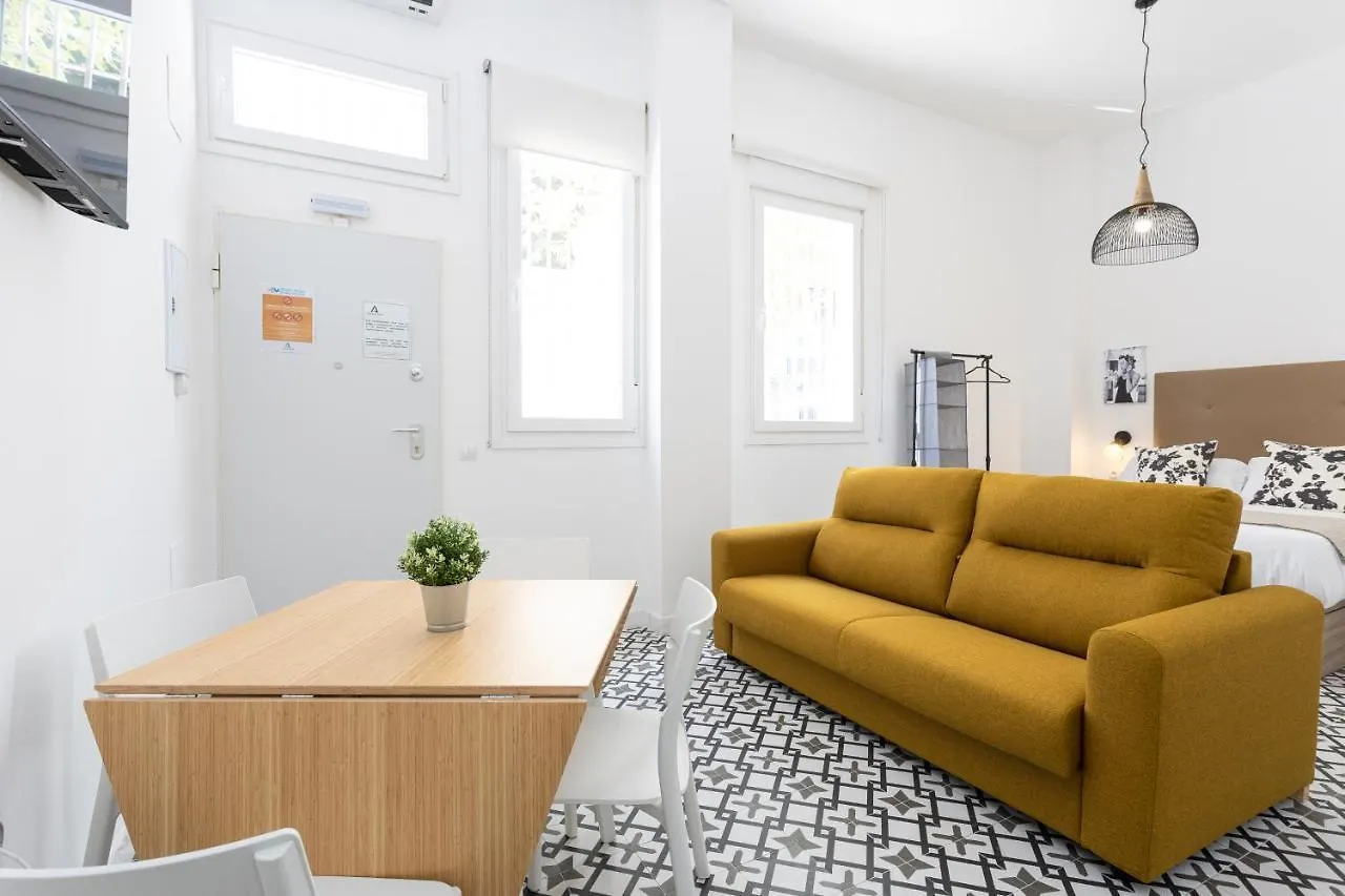 Holidays2Malaga Picasuss Loft New Built Close Huelin Beach And Promenade 0*, Malaga