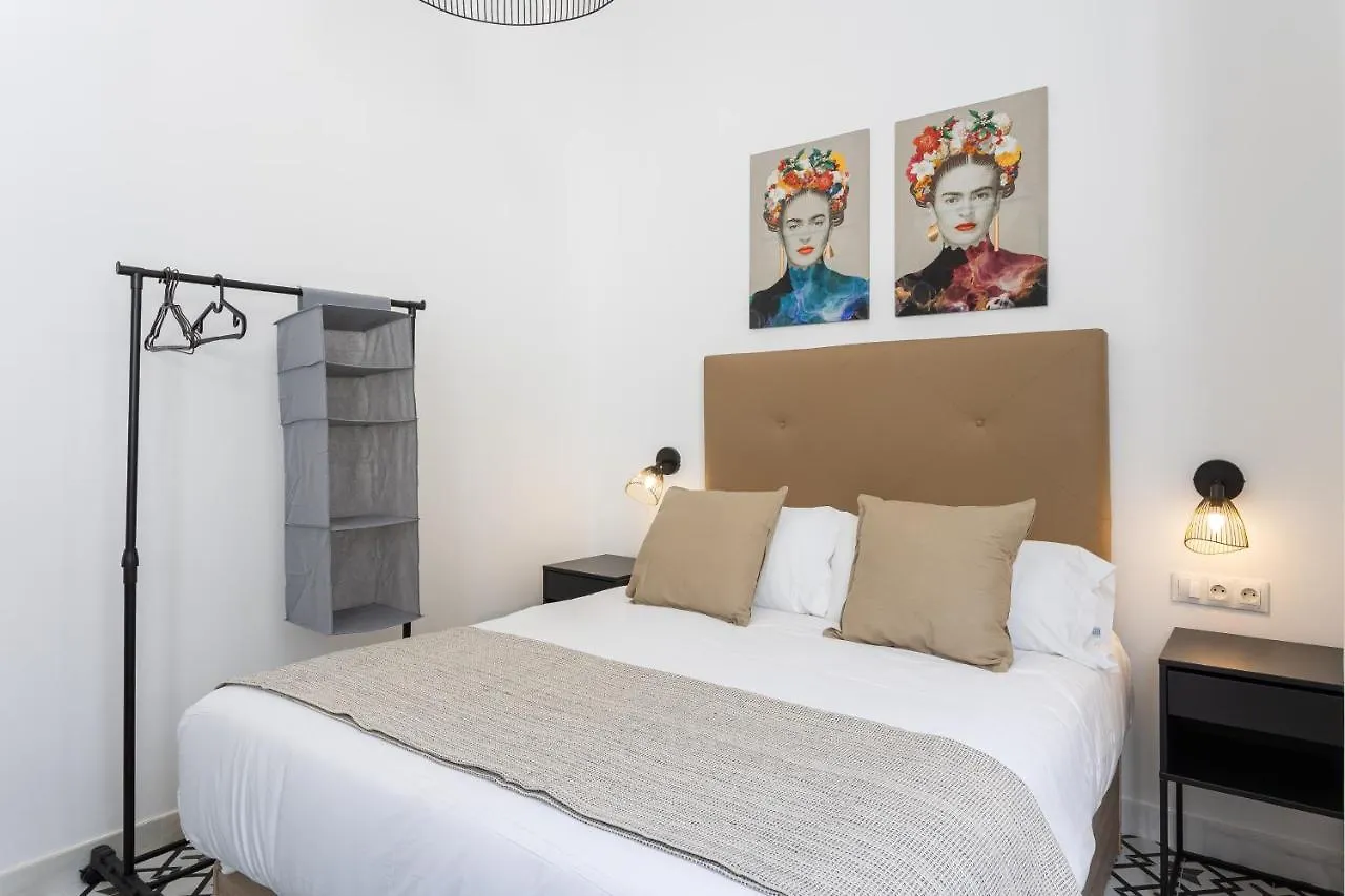 Holidays2Malaga Picasuss Loft New Built Close Huelin Beach And Promenade 0*, Malaga