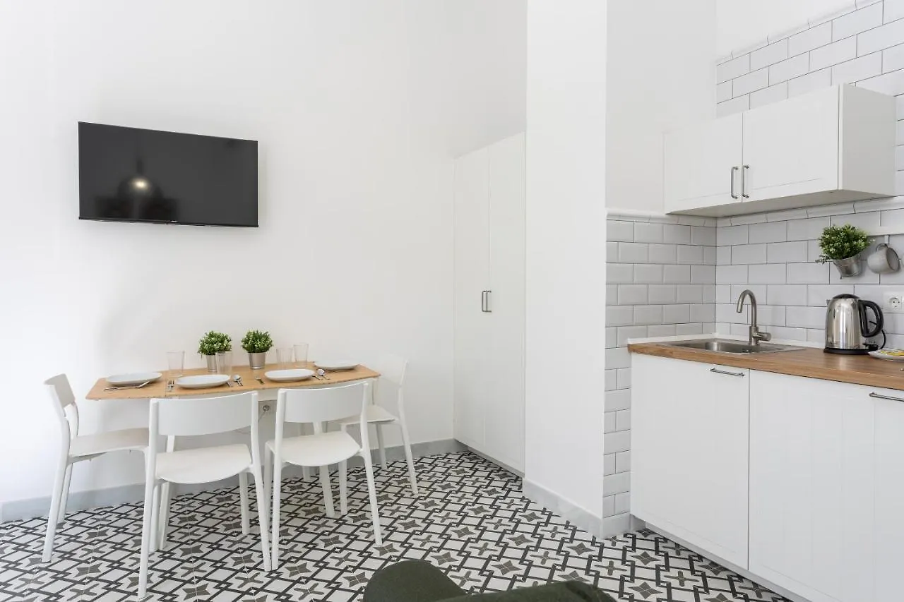 Holidays2Malaga Picasuss Loft New Built Close Huelin Beach And Promenade 0*, Malaga