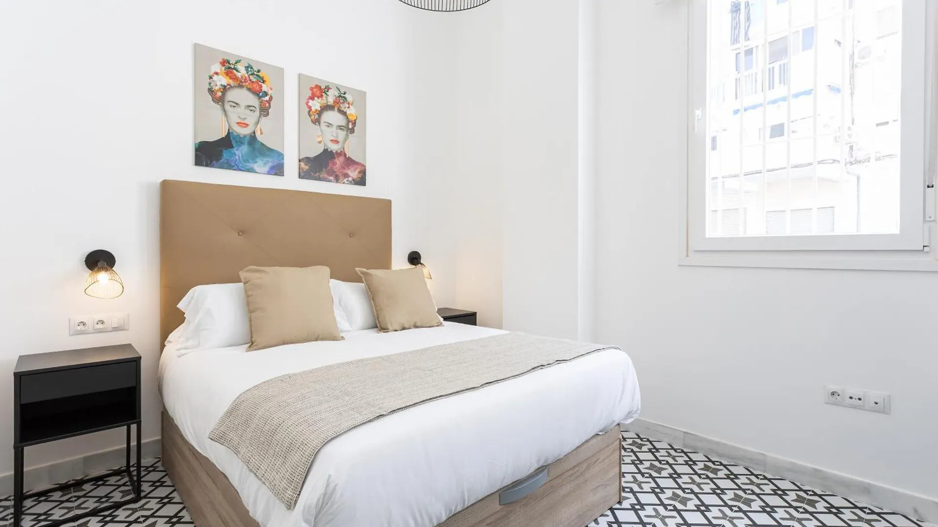 Holidays2Malaga Picasuss Loft New Built Close Huelin Beach And Promenade 0*, Malaga
